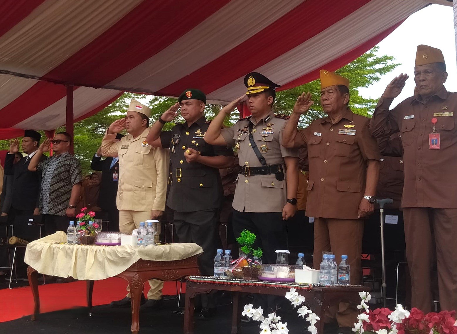 Dandim 0906/Kkr Hadiri Upacara Parade Peringatan Hari Juang Merah Putih Sanga Sanga