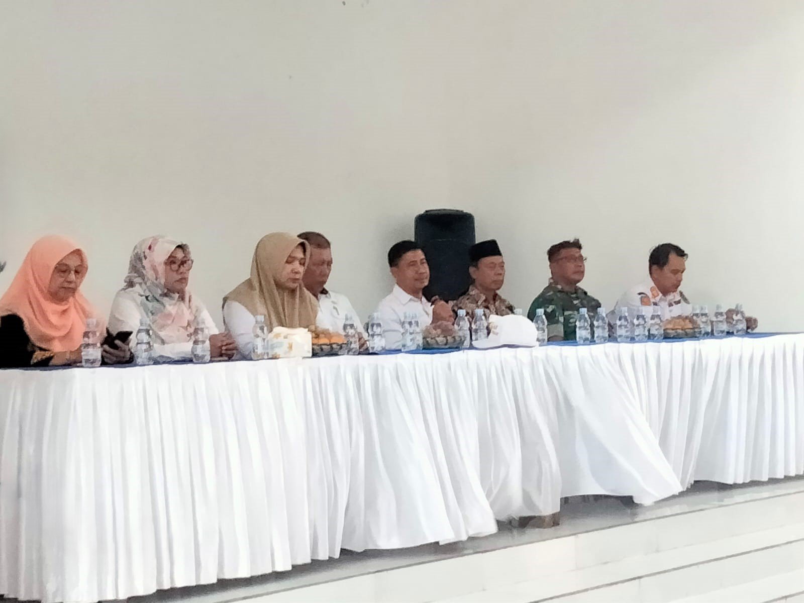 Babinsa Bukit Biru Dukung Peningkatan Kapasitas Kader Posyandu Melalui Sosialisasi Bimtek