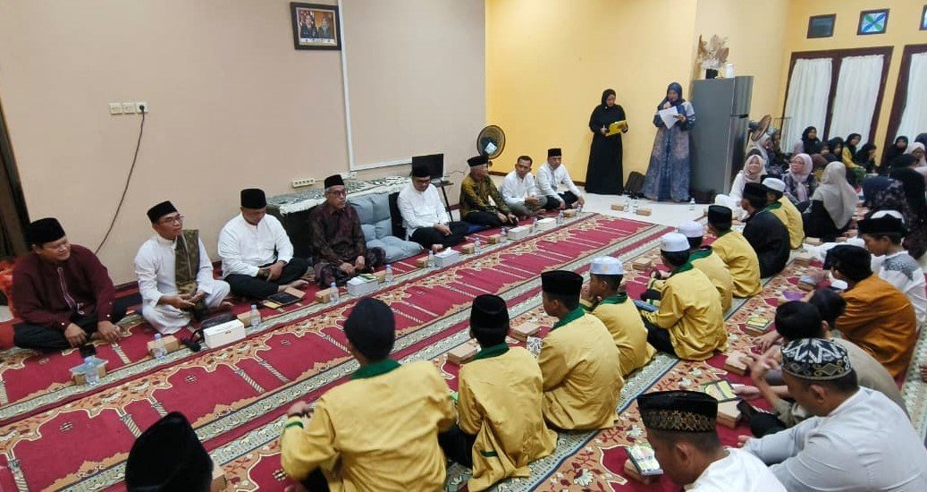 Penuh Kebersamaan Dandim 0906/kkr Adakan Buka Puasa Bersama Santri dan Tokoh Agama