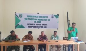 Babinsa Barong Tongkok mengikuti rapat Pembentukan dan Bimtek Tim Pendataan Indeks Desa Tahun 2025